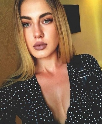 У меня есть фото, которые подтвердят мою красоту и стиль. Я опытная и знаю, как угодить мужчине. В моих услугах расслабляющий массаж, классический секс, оральный секс, стриптиз и многое другое. Подари себе незабываемое время со мной, я обещаю, что не пожалеешь! 😇 Я живу в Москве и готова встретиться с тобой в любое удобное для тебя время. Не упусти шанс побаловать себя и перевоплотиться в мир наслаждения со мной! 💋 1297, 23 года