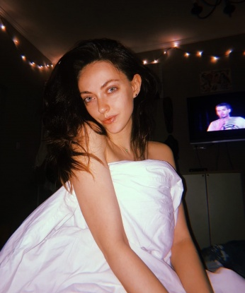 Хочешь испытать океан страсти и похоти? Ты попал по адресу! Я создана для того, чтобы дарить удовольствие и радость своему избраннику. Позвони, и ты не пожалеешь! 11265, 28 лет