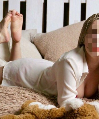 Ласковая и игривая киса ждет тебя в гости для очаровательных и страстных встреч. Люблю исполнять желания партнёра. Позвони, не пожалеешь! 12819, 27 лет