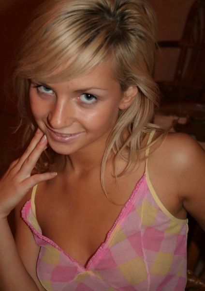 Приглашаю в гости на чашечку кофе, сладкое удовольствие и отличное настроение. Готова порадовать тебя своим телом и опытом. Не упусти шанс! 29918, 25 лет